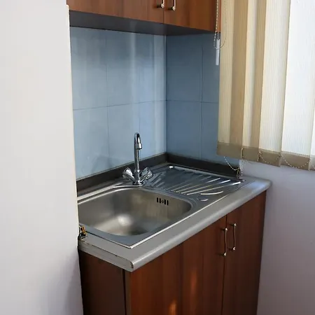 Arso * Tirana